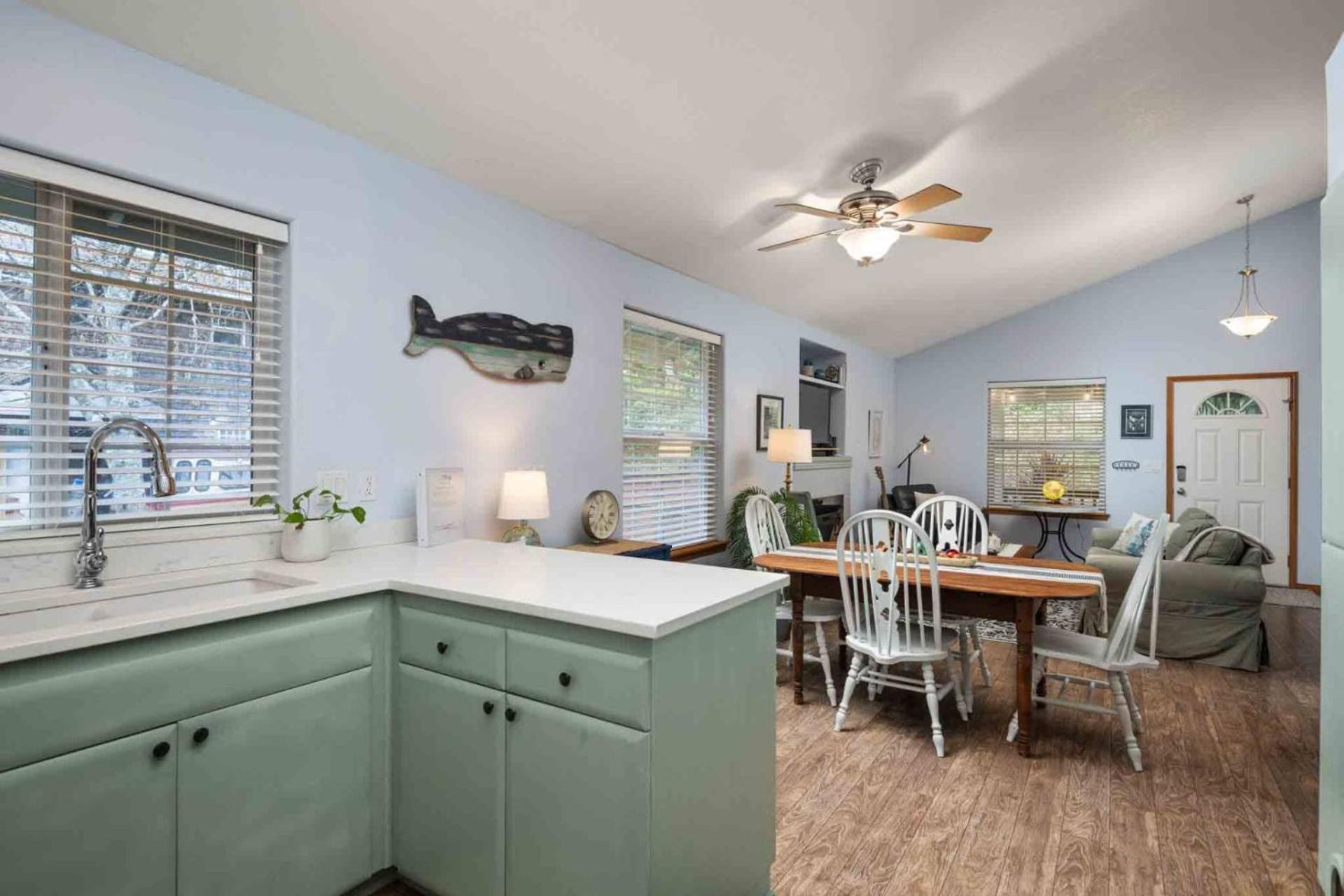 רוקאווי ביץ' Beach Bungalow מראה חיצוני תמונה