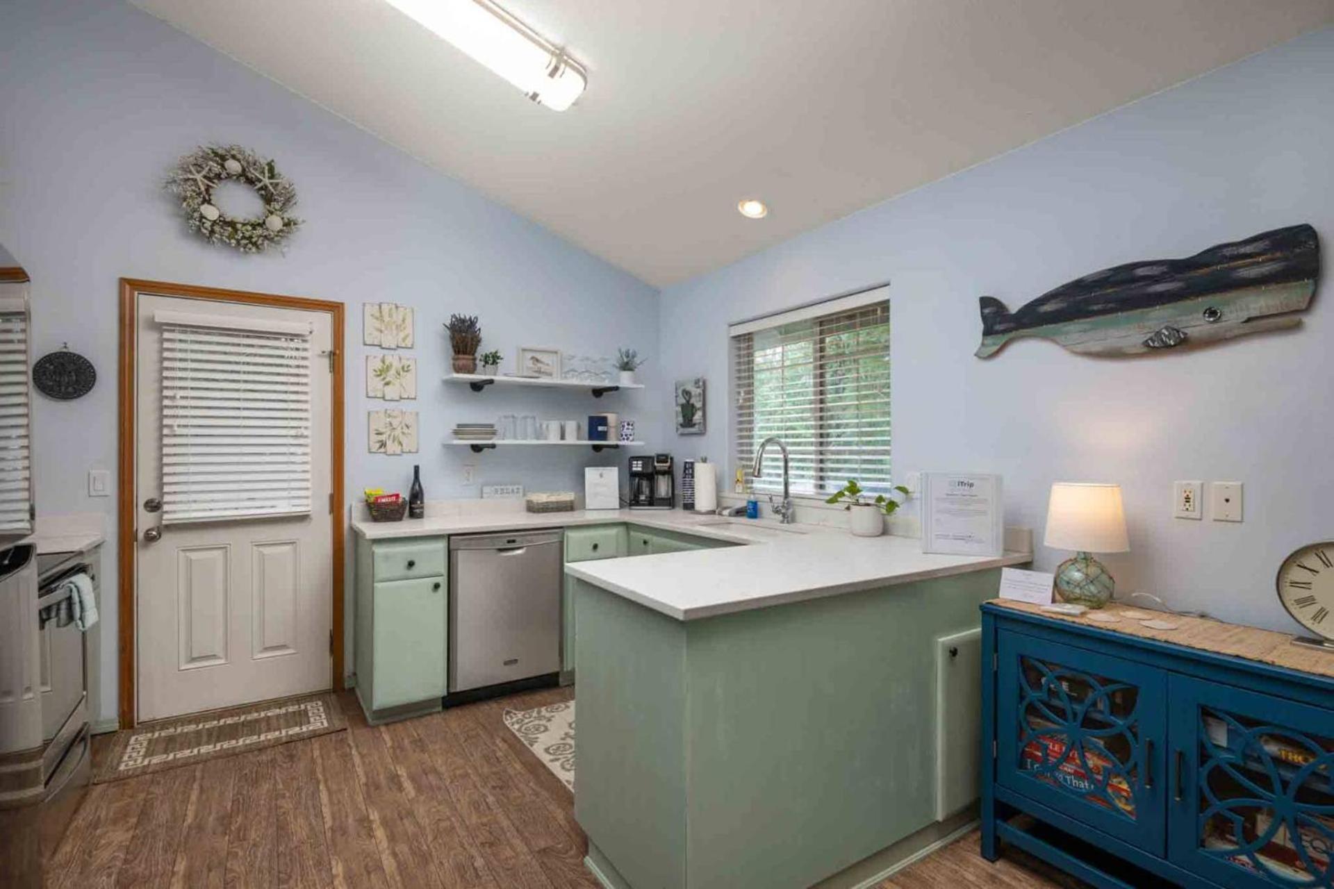 רוקאווי ביץ' Beach Bungalow מראה חיצוני תמונה